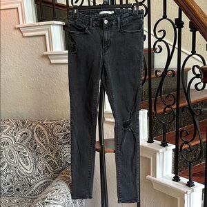 LEVI’S Women’s Black Skinny Jeans, size 27